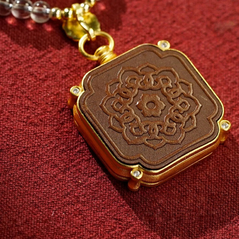 Thangka Paintings Exquisite Square Pendant