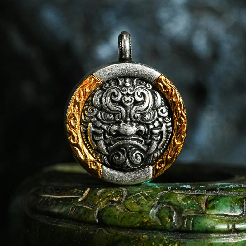 Thangka Paintings Retro Lotus Round Pendant