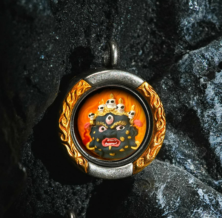 Thangka Paintings Retro Lotus Round Pendant
