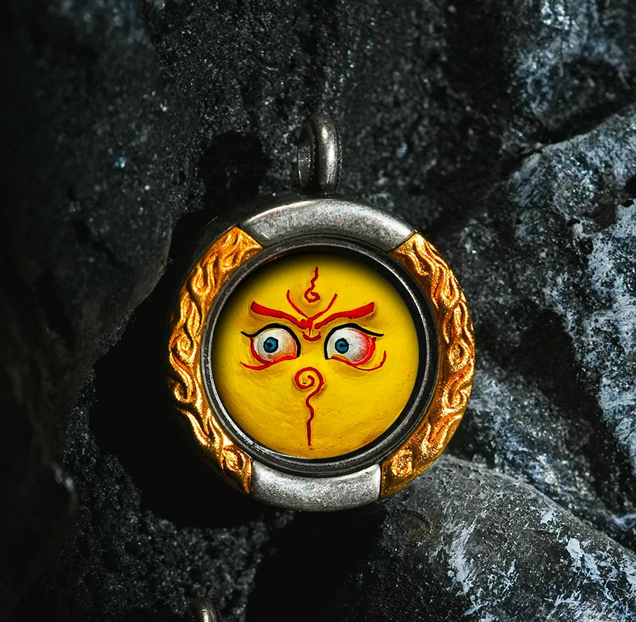 Thangka Paintings Retro Lotus Round Pendant