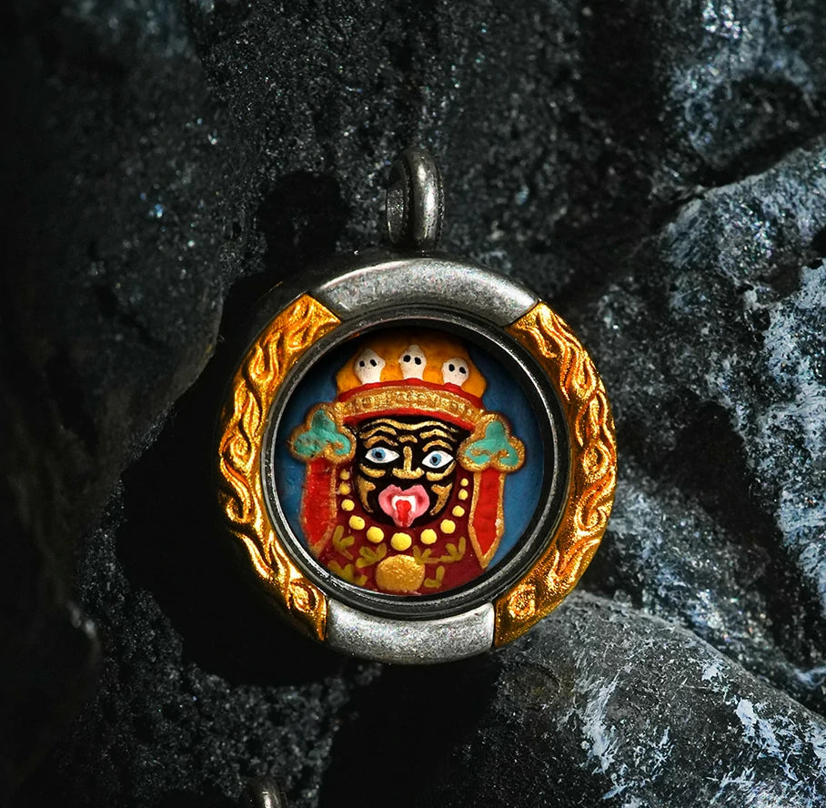 Thangka Paintings Retro Lotus Round Pendant