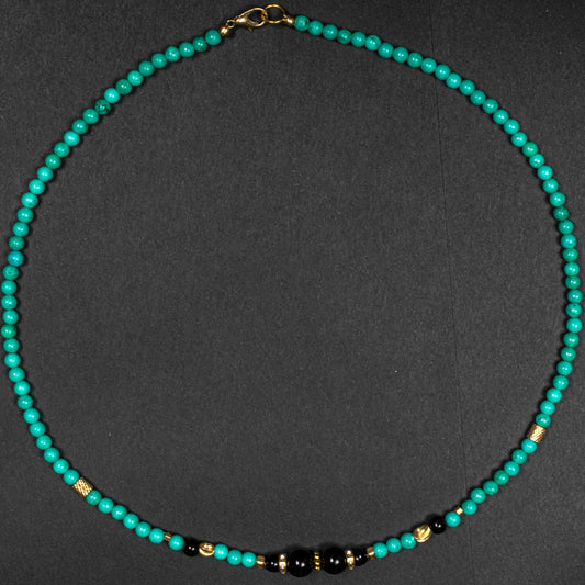 Tibetan Turquoise With Onyx Short Mala