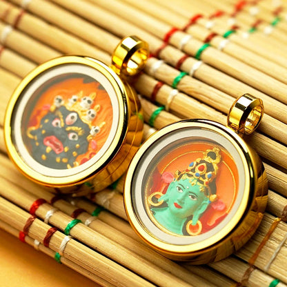 Thangka Paintings Exquisite Round Pendant